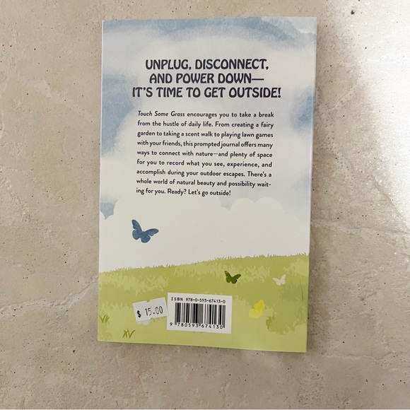 TOUCH SOME GRASS a guided journal for getting outside - Picture 5 of 8